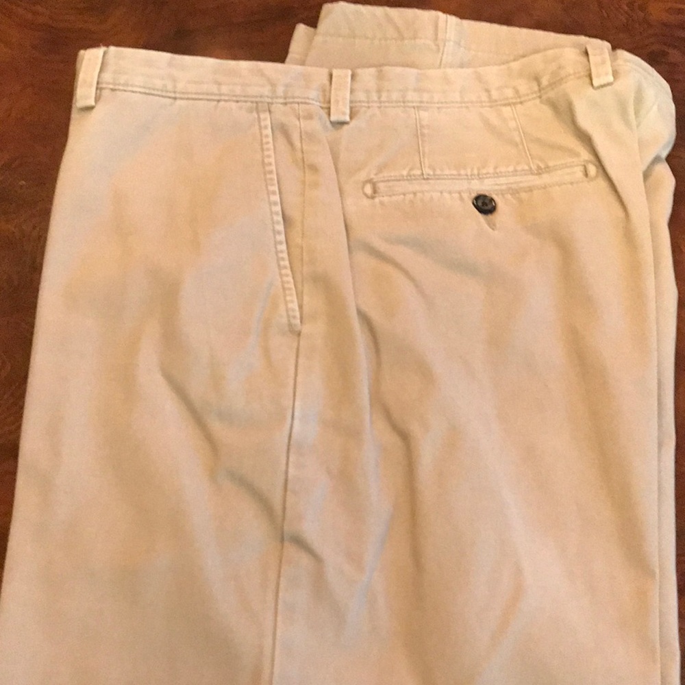 Johnston & Murphy cotton khaki pants